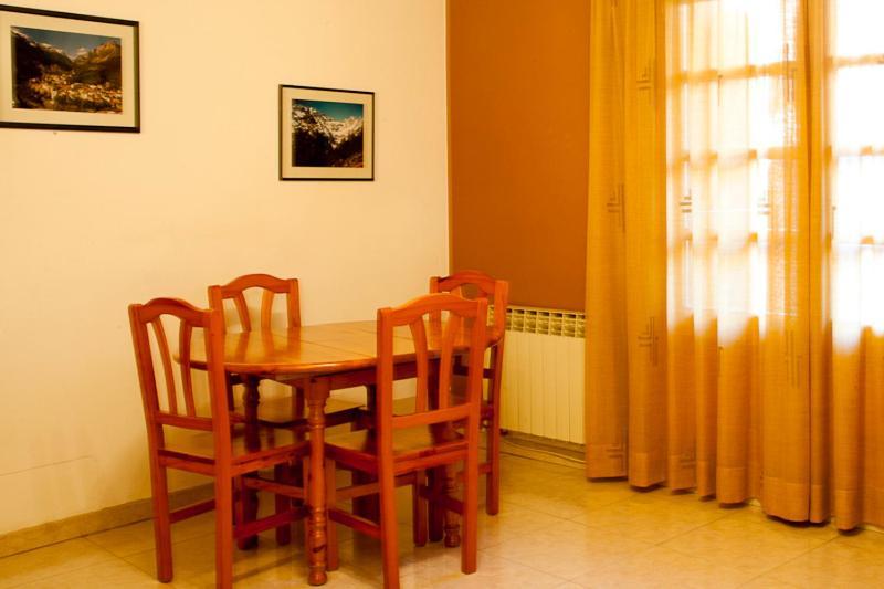 Apartamentos Mazcaray Bielsa Extérieur photo
